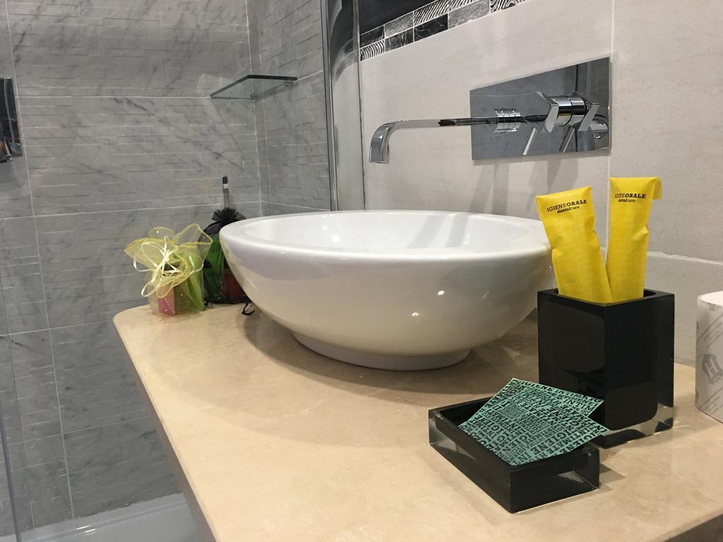 Crystal Rhome Roma Exterior foto